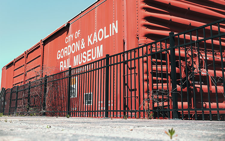 City of Gordon & Kaolin Rail museum sign on large red structure 